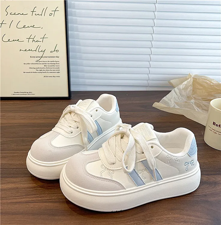 易少年 秋季新款圆头增高小白鞋女ins潮百搭运动休闲学生板鞋2025