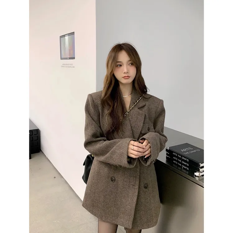 鹿子瑶LUZIYAO新款秋冬高级感毛呢小个子西装式大衣中长款外套