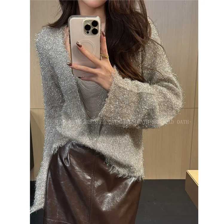 MILDOATH【闪闪星落】低调奢华感金丝银线细链显瘦V领上衣秋冬毛衣