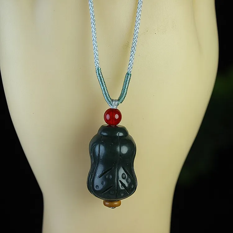 天然和田玉白菜吊坠项链挂件男女情侣款时尚百搭玉白菜玉坠挂件