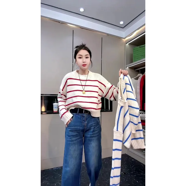 圆领撞色条纹长袖针织毛衣冬款百搭显瘦套头款毛衣