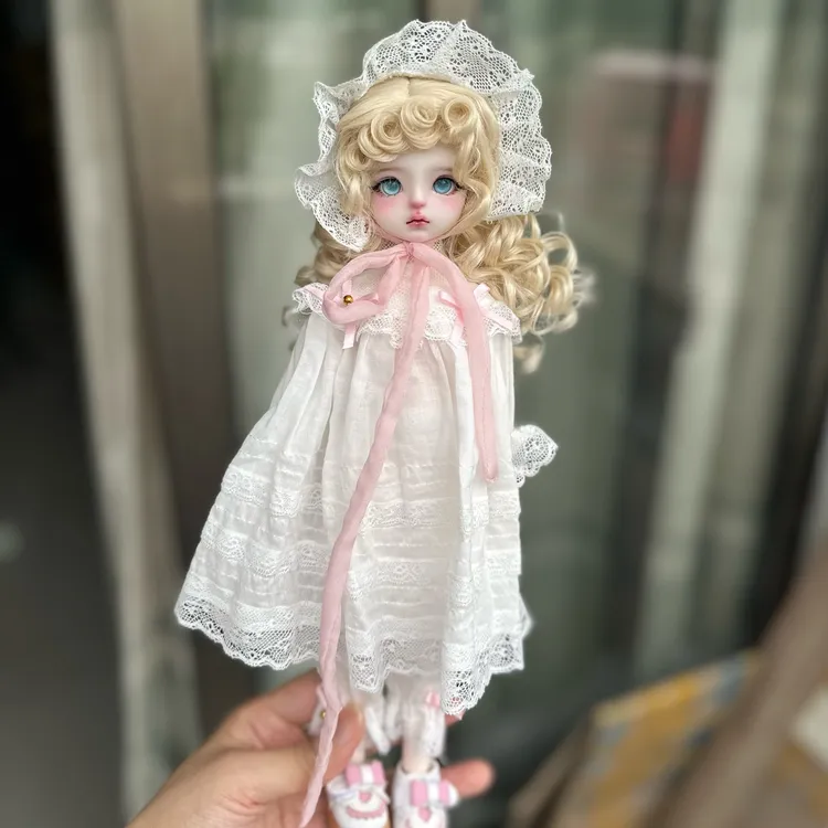 30厘米可换装改妆洋娃娃女孩玩具真人风关节娃娃