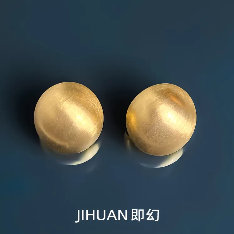 即幻 铜合金耳饰 法式优雅简约金色圆形拉丝豆豆耳钉 9844