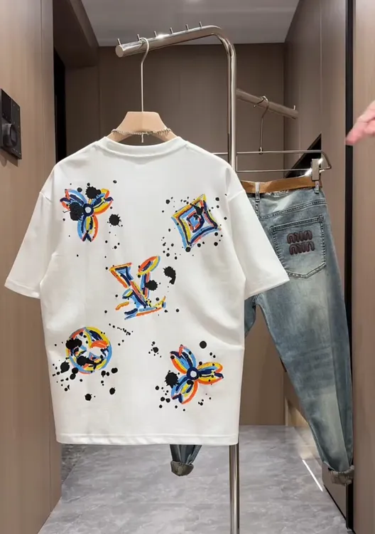 夏季新款男士短袖休闲2025彩绘印花圆领上衣百搭半袖潮牌打底T恤