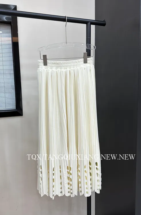 【纯粹的梦境】25春季新品气质显瘦时尚半身裙