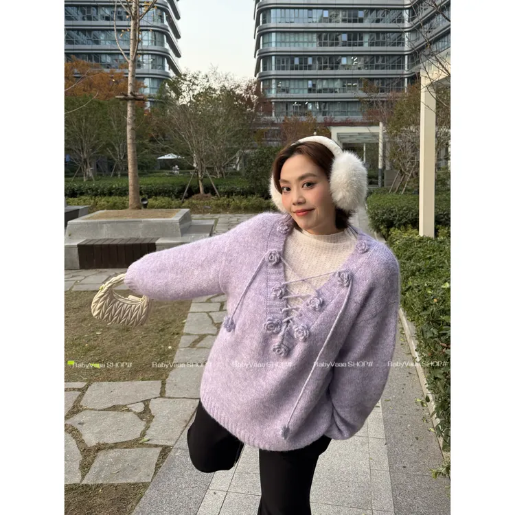 【花境】冬季新款微胖大码显瘦针织毛衣花朵立体钩花羊毛毛衣