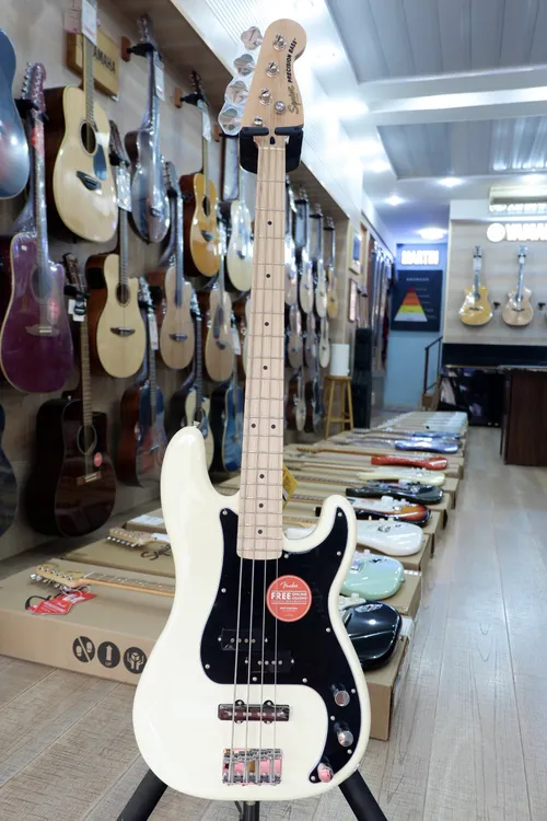 芬达Fender Sq金标贝斯奥林匹克白0378553505