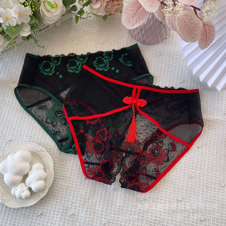 大码纯欲风蕾丝爆款女士网纱内裤性感刺绣镂空蝴蝶结三角裤胖mm.