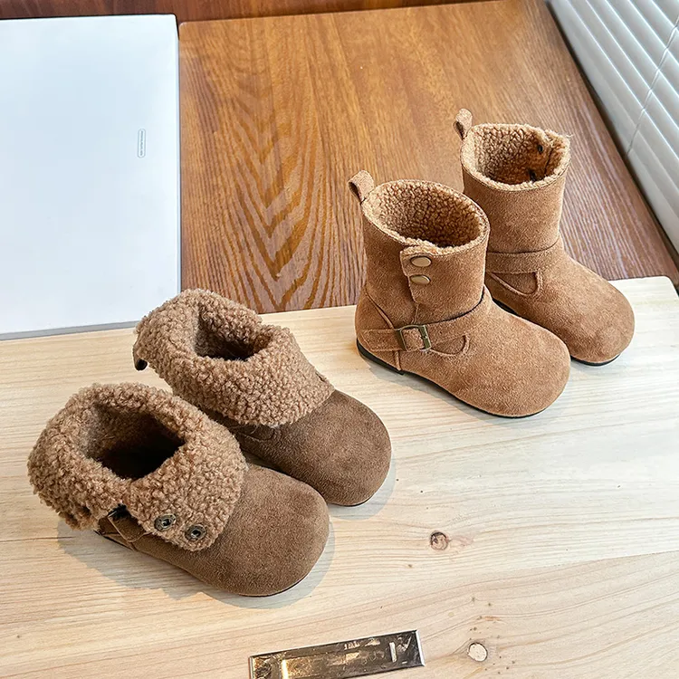 女童宝宝2025冬季绒面皮革套筒韩版加厚加棉防滑棉靴雪地靴堆堆靴