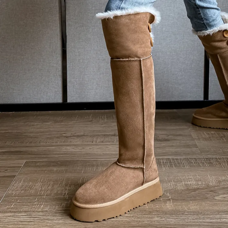 真皮长筒雪地靴2025新款女款冬季加绒加厚长靴厚底时尚百搭高筒靴