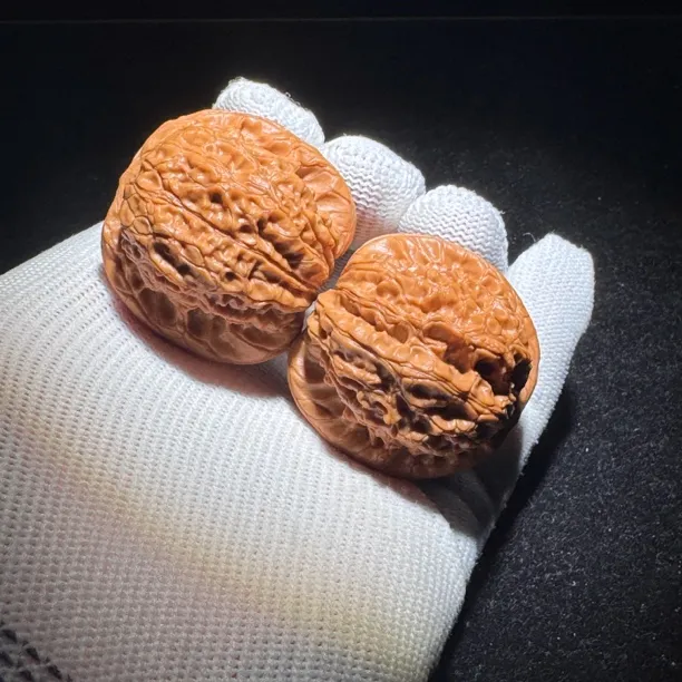 413特正款平谷血麒麟文玩核桃实物拍摄 尺寸:边37肚39高34