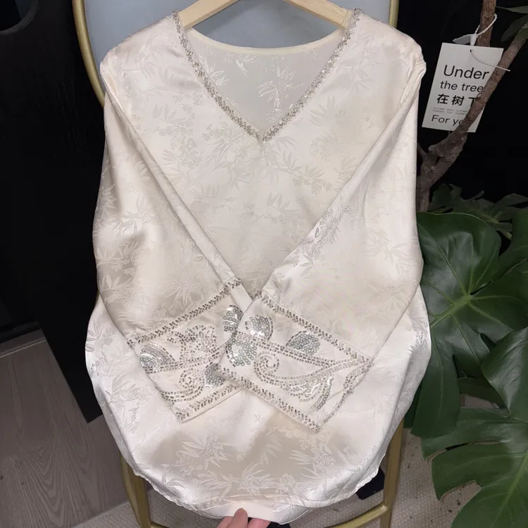 “钉珠绣” 上衣 重工刺绣钉珠 温柔风新中式气质上衣