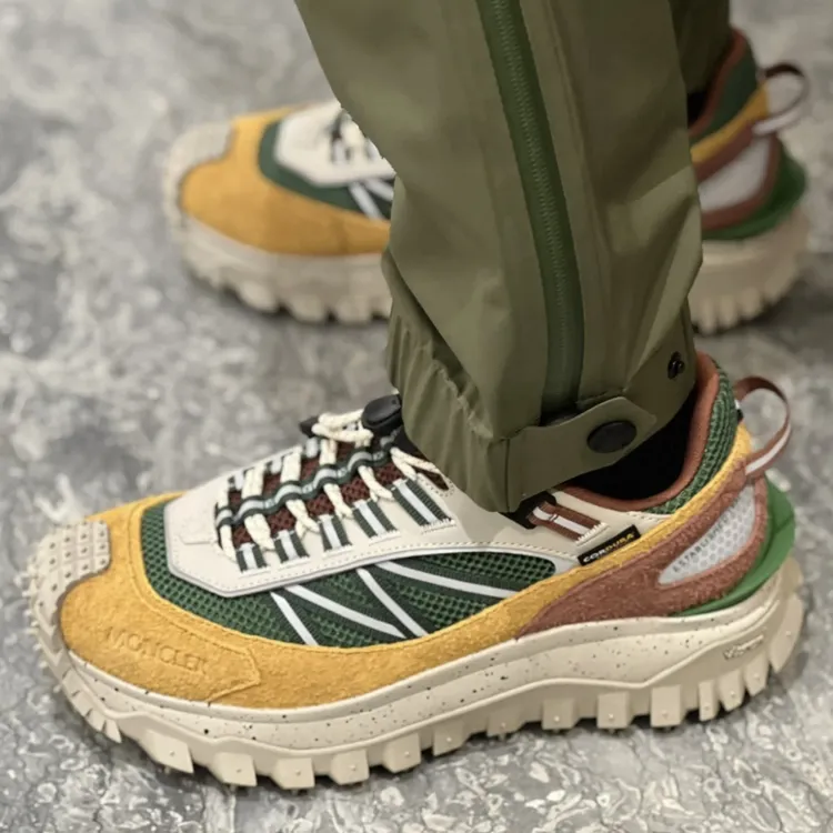 未使用 MONCLER 蒙口男款 休闲运动厚底老爹鞋
