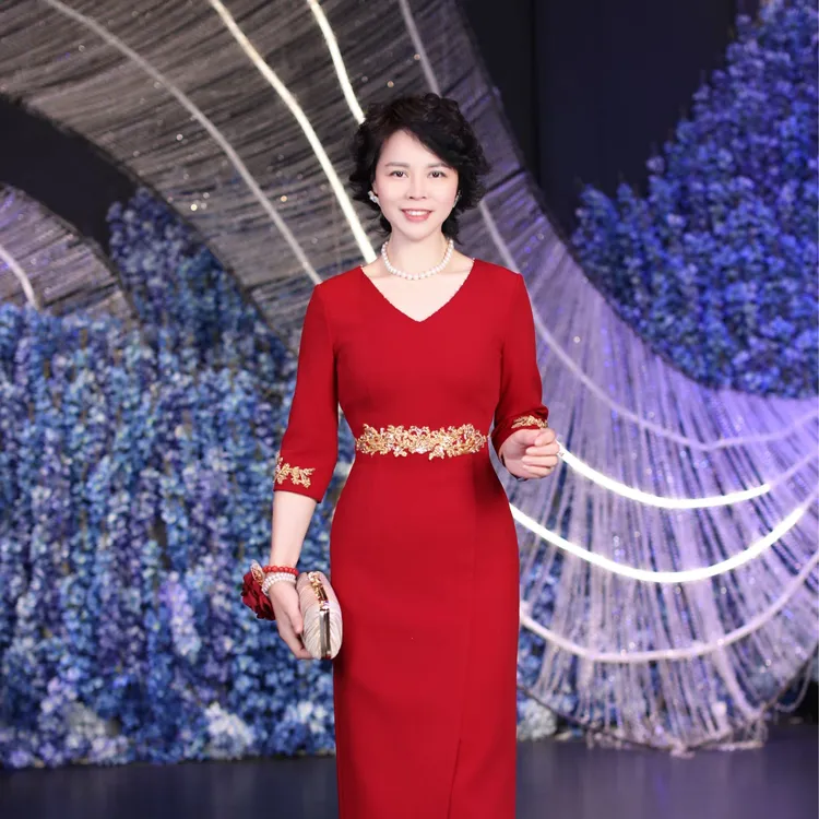 宴会修身酒红色婚礼婚宴喜婆婆妈妈装2025新款爆款