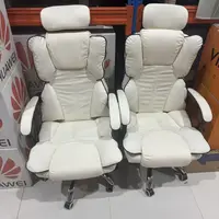 超实用的电竞椅【颜色随机】