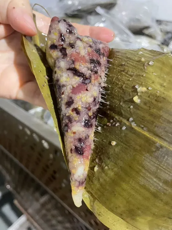 粗粮八宝粽代餐原味手工现包现发湖北洪湖农家尖头粽子彩色三角粽