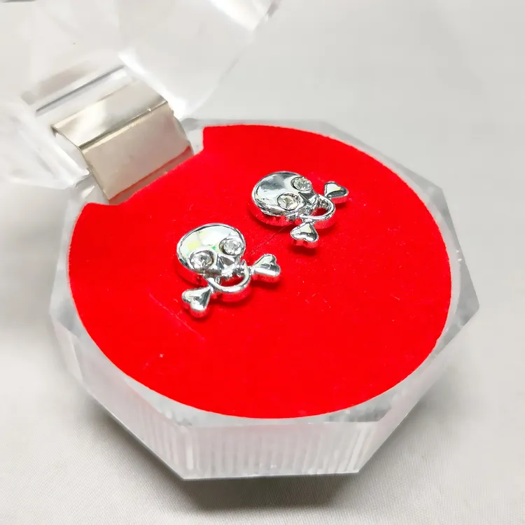 非金属硅胶耳饰 个性爪钻骷髅头樱桃防过敏耳钉胶针养耳洞塑料饰