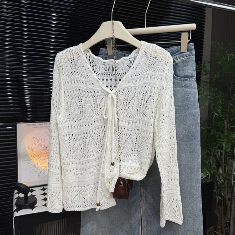 V领镂空系带针织衫女2025秋季新款韩版宽松显瘦气质百搭长袖罩衫