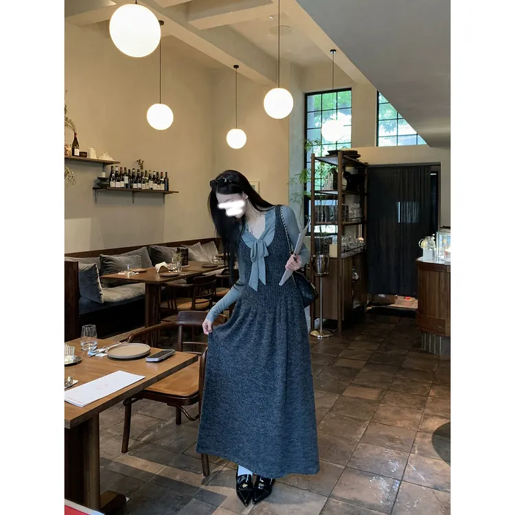 设计感小众上衣吊带连衣裙秋季新款今年流行爆款法式长裙气质套装