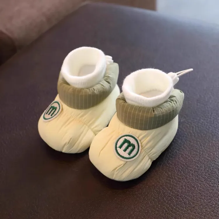 冬季婴儿棉鞋软底男女宝宝鞋袜保暖加厚加绒鞋子0-1岁12月