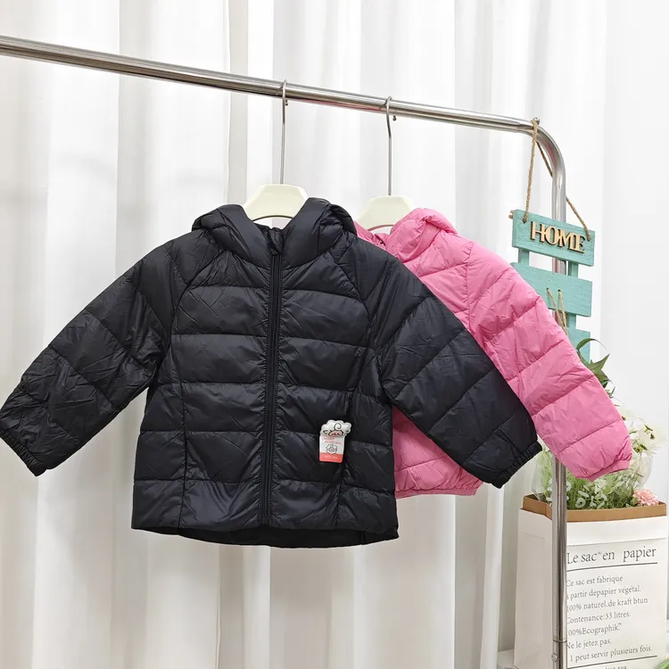 儿童冬季轻薄款连帽羽绒服6802