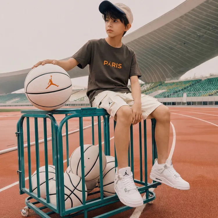 【大巴黎联名限定】AIRJORDAN耐克夏季休闲儿童服饰短袖童装T恤C561