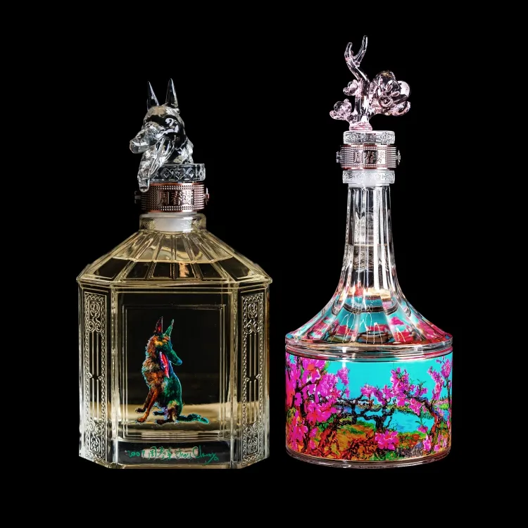 衡昌烧坊周春芽大师酒 桃花纪念版500ml*1+绿狗纪念版500ml*1
