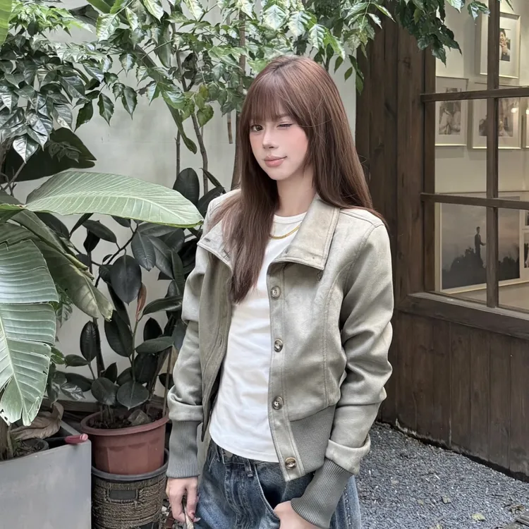 小小仟 短款立领麂皮质感夹克女秋新品收腰显瘦设计感外套
