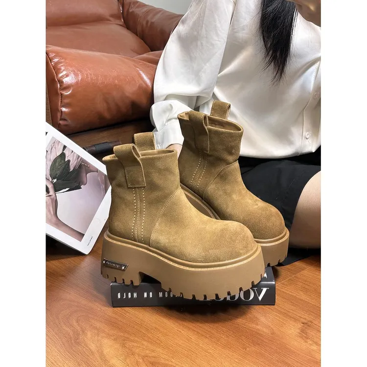 欧货时尚大头松糕厚底马丁靴女2025新款复古磨砂皮小个子增高短靴