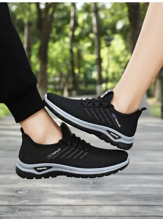 鞋子女新款跨境男女鞋飞织透气情侣款休闲鞋百搭软底轻便运动鞋