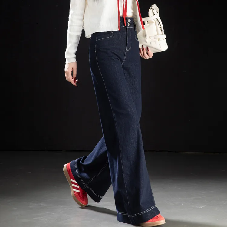 深蓝色牛仔裤女2025春季新款梨形不贴腿微喇裤女宽松阔腿喇叭裤子