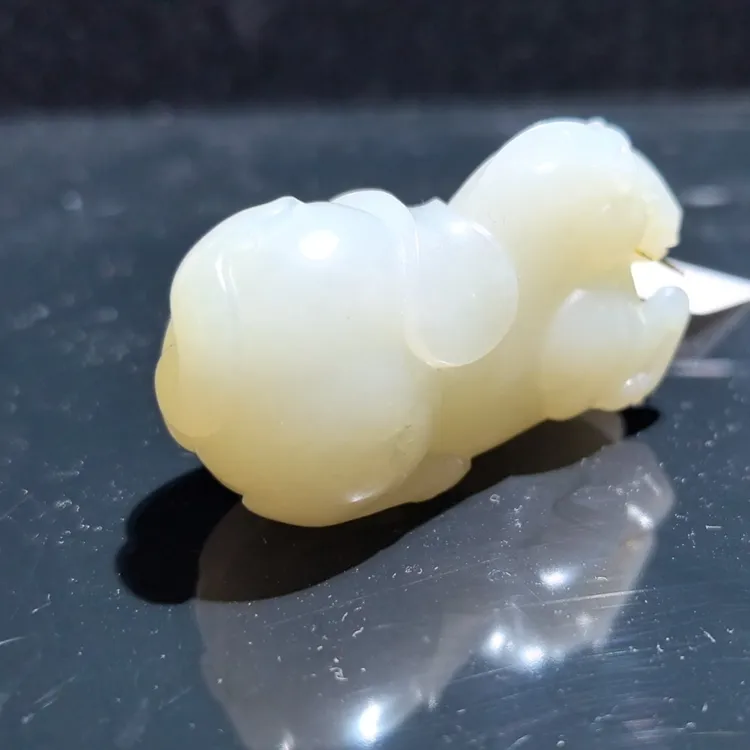 精品羊脂白玉黑山老矿料唐马手工精雕