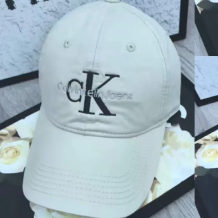 新款c刺绣软顶鸭舌棒球帽   百搭不挑人时尚户外均码休闲透气中性