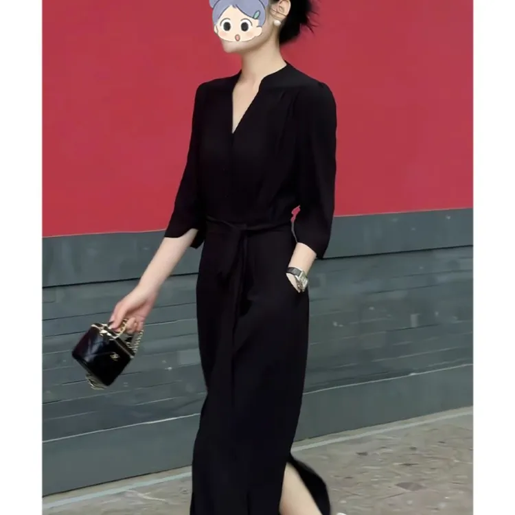法式简约休闲宽松连衣裙女早秋微胖显瘦气质系带收腰黑色开叉裙子