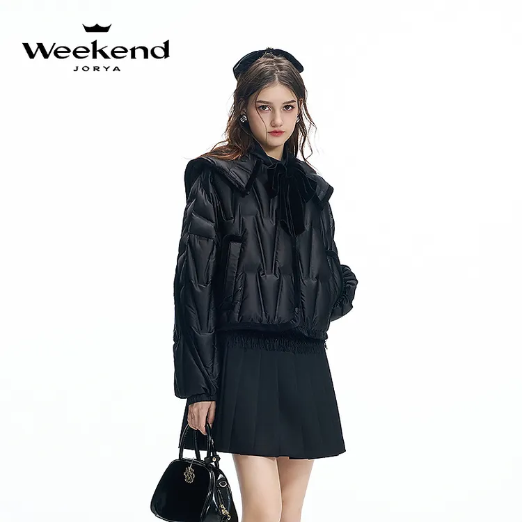 卓雅周末冬季新款翻领蝴蝶结宽松短款O型鸭绒羽绒服Q261020A