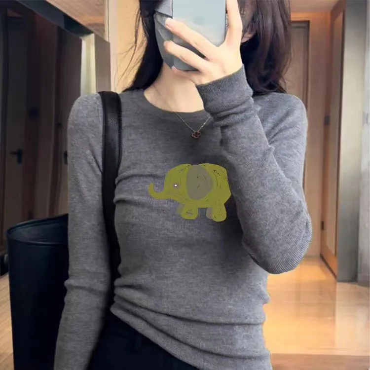 保暖少女风常规款显瘦打底衫长袖正肩德绒休闲上衣百搭灰色T恤女