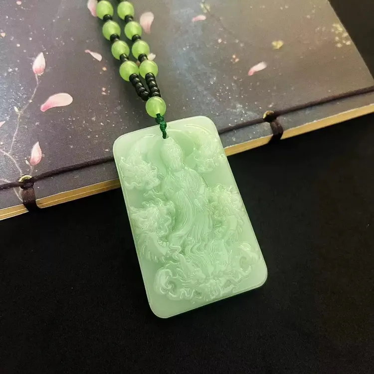 1.九龙观音时尚吊坠项链061