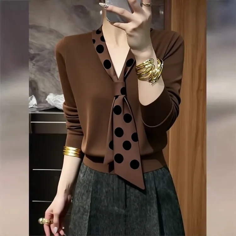 飘带领咖色针织衫女士2025秋冬新款高级感修身显瘦打底衫波点上衣