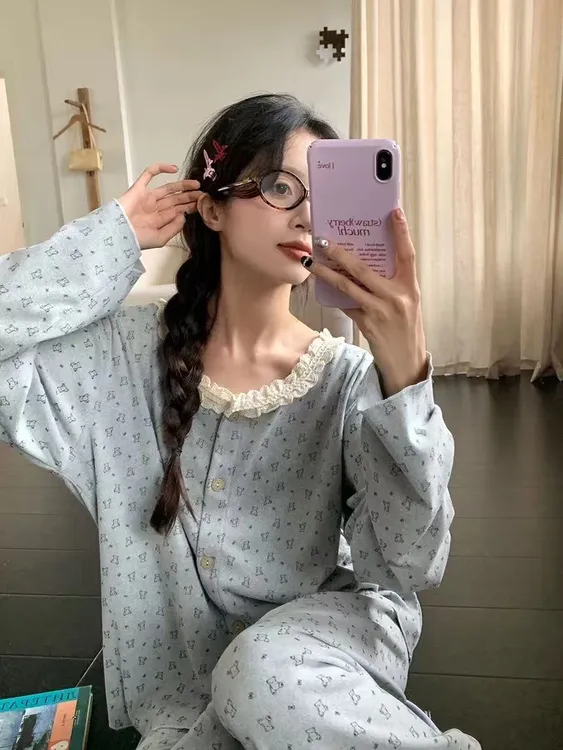 那简家【德绒睡衣】秋冬舒适保暖柔软甜美拼蕾丝磨毛家居服套装