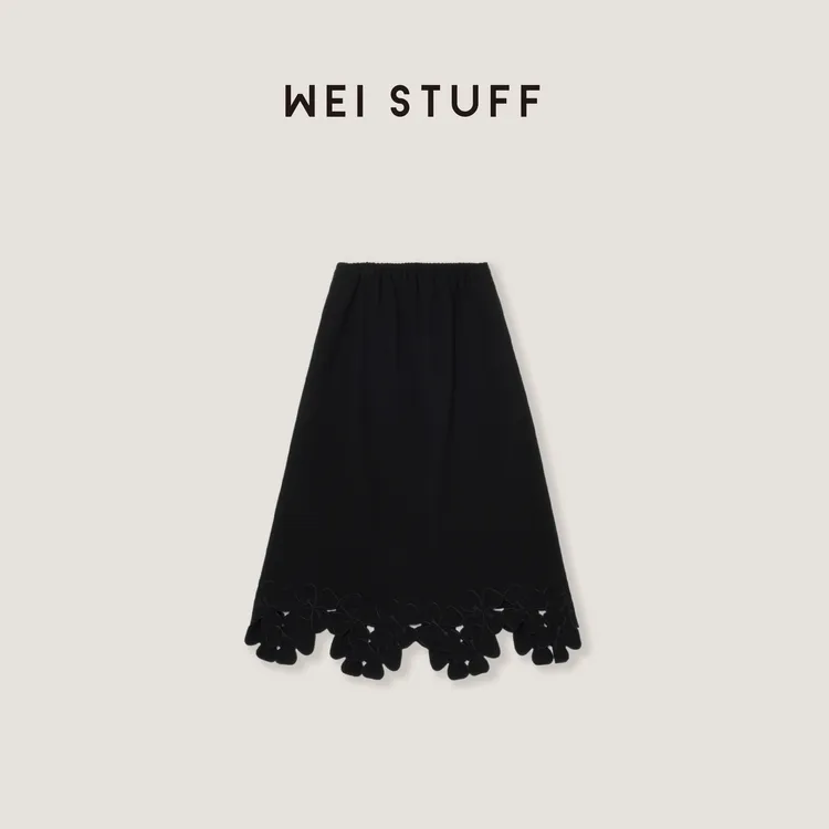 WEI STUFF  “激光雕花” 黛影花澜高腰刺绣镂空花纹半裙 9626