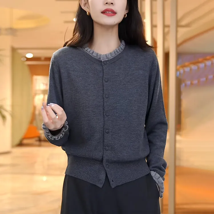灰色木耳边毛衣外套女士秋季慵懒高级感洋气减龄显瘦针织开衫上衣