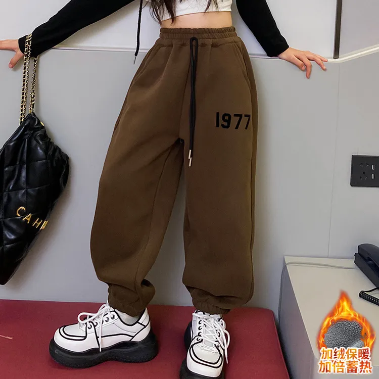 女童裤子加绒冬季儿童休闲裤春秋宽松秋冬款卫裤加厚中大童运动裤
