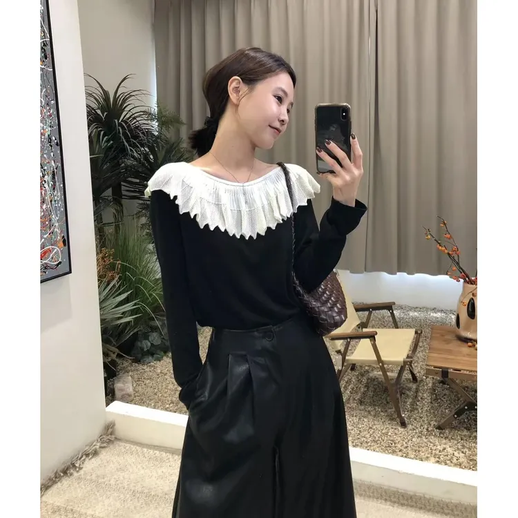 气质设计师款2025小众露肩一字领T恤撞色针织衫女