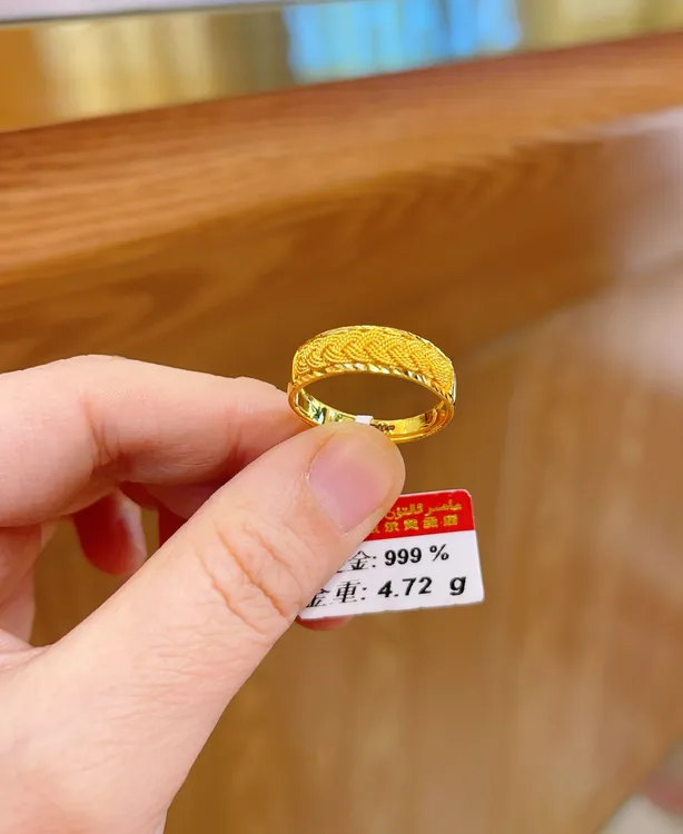 足金戒指4.72克（830/克）实心 活口