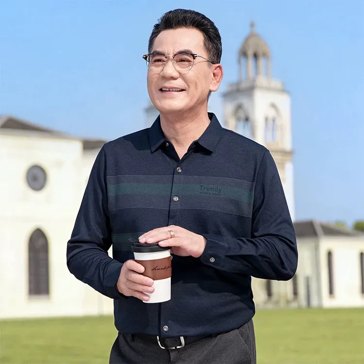 春秋季中老年人男士长袖衬衫宽松爸爸衬衣薄款休闲格子上衣服男款