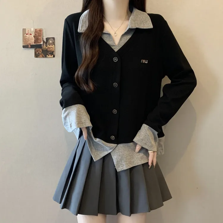 大码春秋设计感假两件拼接polo领针织衫显瘦胖mm减龄学院风上衣女