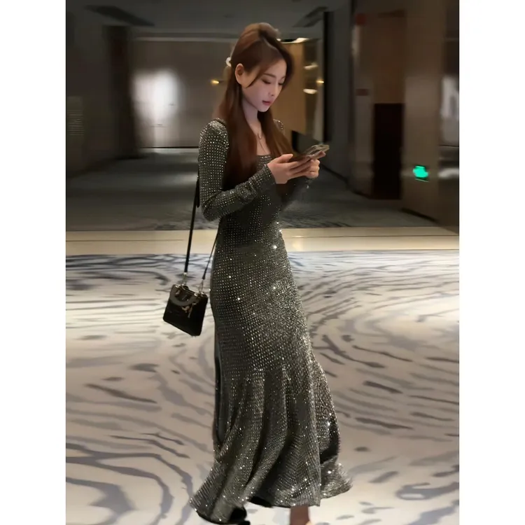 VOCKOO官方高级烫钻鱼尾连衣裙女秋冬新款名媛年会礼服裙修身打底