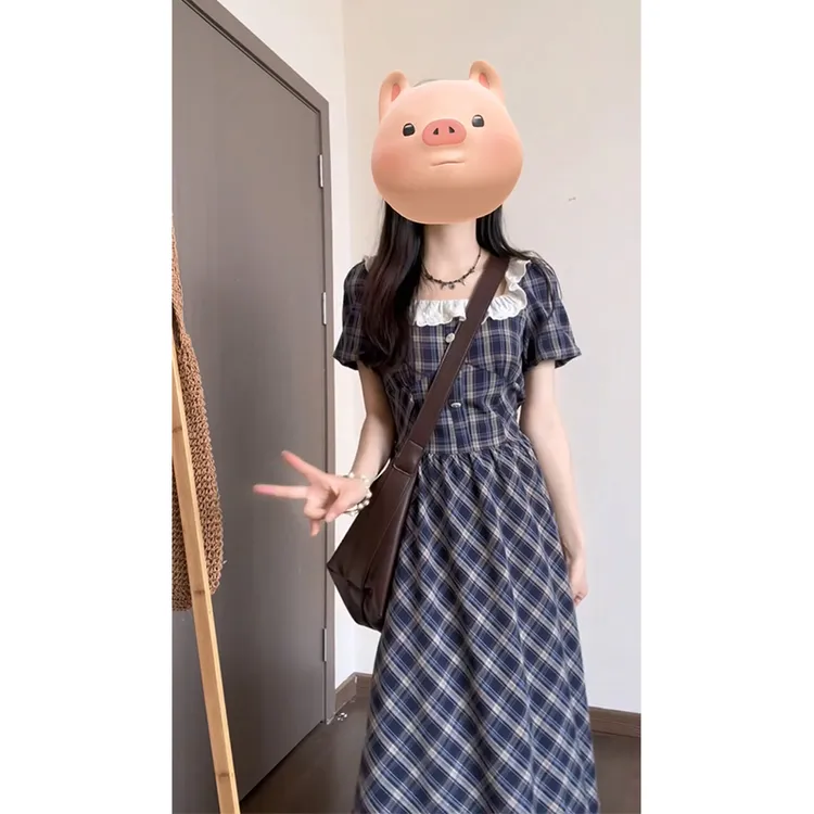 A1692#设计感连衣裙夏季法式气质方领花边短袖收腰显瘦格纹裙子