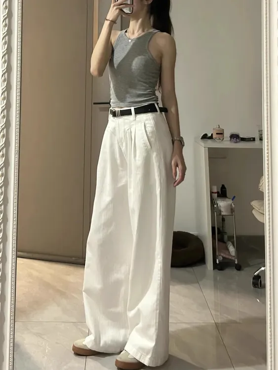 白色直筒牛仔裤女大码胖妹妹mm高腰宽松显瘦梨形身材阔腿休闲裤子