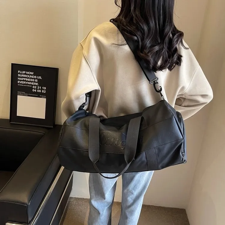 健身包男旅行包女短途大容量轻便出差手提行李包便携收纳斜挎运动